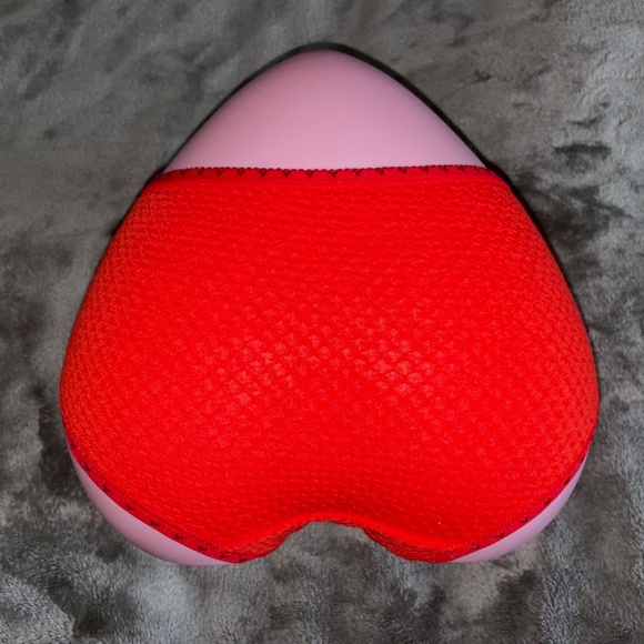 COPY Christmas Bubble cotton, waffle cotton Red Panties. Waist is 22" to 34" - Picture 2 of 2